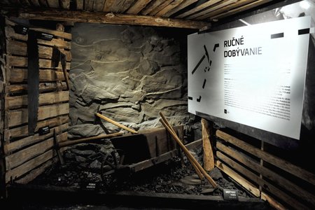 Expozícia Handlová-ručné dobývanie