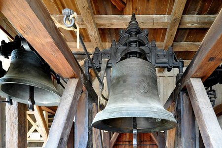 Zvonová veža