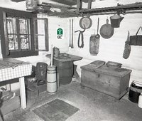 Interiér baníckeho domu, 1990, foto: K. Patschová (neg. 44907)/Interior of the miner's house, 1990, photo: K. Patschová (neg. 44907)