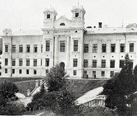 Chemické laboratórium pri Baníckej akadémii, 1916, repro: K. Patschová (neg. 54489)/Chemical laboratory at the Mining Academy, 1916, reproduction: K. Patschová (neg. 54489)                                                                      
